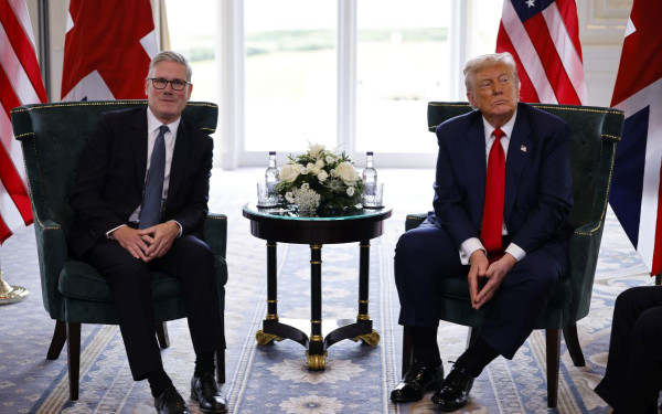 Τηλεφωνική επικοινωνία Στάρμερ – Τράμπ με θέμα τον πόλεμο στην Γάζα