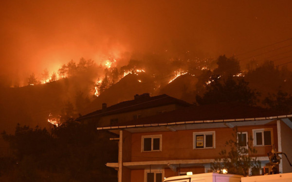Τουρκία: Συνεχίζουν να καίνε τέσσερις μεγάλες πυρκαγιές - «Κρίσιμη η κατάσταση μέχρι τον Οκτώβριο» (βίντεο)