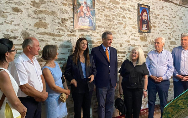 Η Σ. Ζαχαράκη στη Ρούσσα Έβρου: Αναγνώριση από τη Βουλή των Μπεκτασήδων Αλεβιτών Μουσουλμάνων της Θράκης