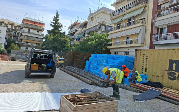 Δήμος Αμπελοκήπων-Μενεμένης: Κατασκευές - Συντηρήσεις στα σχολεία του Δήμου
