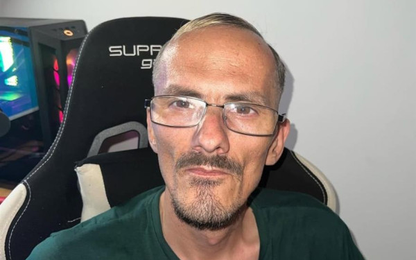 Γαλλία: Πέθανε on air 46χρονος streamer κατά τη διάρκεια 10ήμερου livestream