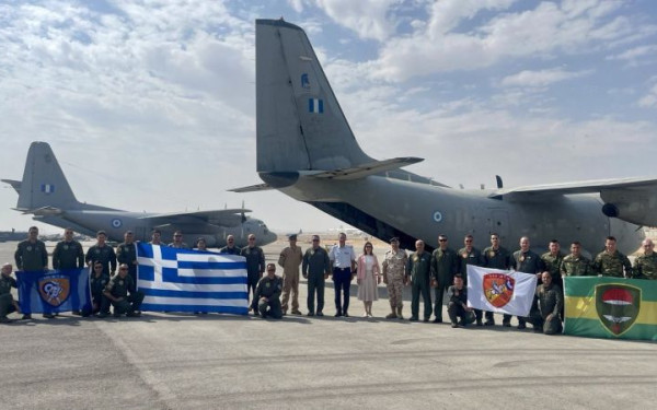 Συγχαρητήρια Δένδια στις Ένοπλες Δυνάμεις για την επιτυχημένη αποστολή ανθρωπιστικής βοήθειας στη Γάζα