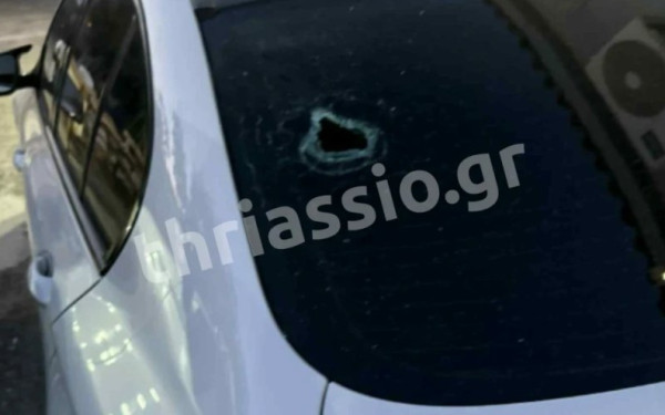 Σκηνές Φαρ Ουέστ στον Ασπρόπυργο: Άγρια συμπλοκή με δεκάδες πυροβολισμούς σκόρπισε τον τρόμο στις γειτονιές Σκηνές Φαρ Ουέστ στον Ασπρόπυργο: Άγρια συμπλοκή με δεκάδες πυροβολισμούς σκόρπισε τον τρόμο στις γειτονιές