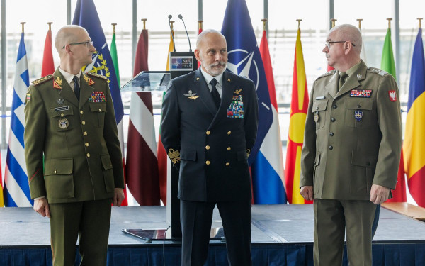 Βέλγιο: Οι αρχηγοί των γενικών επιτελείων των χωρών του ΝΑΤΟ είχαν μια «εξαιρετική ειλικρινή συζήτηση» για την Ουκρανία