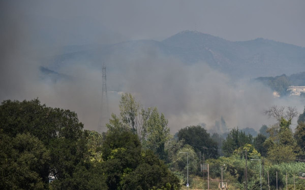 Δυο πυρκαγιές πιθανόν από κεραυνούς σε Αρκαδία και Θεσπρωτία - Δεν απειλούνται σπίτια