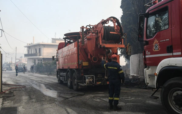 Αντιμέτωπη με 30 πυρκαγιές η πυροσβεστική σε ένα 24ωρο