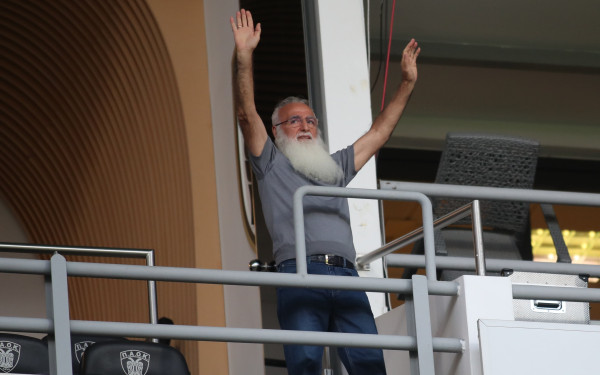 Ποντιακά σωματεία: «Eυεργέτης ο Ιβάν Σαββίδης, οργανωμένη η επιχείρηση συκοφάντησης και αποδόμησής του» Ποντιακά σωματεία: «Eυεργέτης ο Ιβάν Σαββίδης, οργανωμένη η επιχείρηση συκοφάντησης και αποδόμησής του»