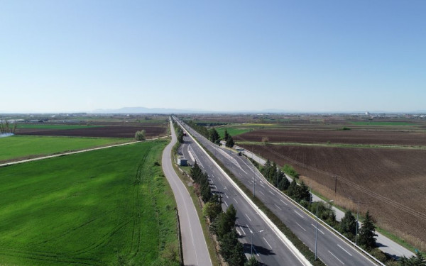 Αντίστροφη μέτρηση για προσφορές για τους δύο οδικούς άξονες Θεσσαλονίκη-Έδεσσα και Δράμα-Αμφίπολη