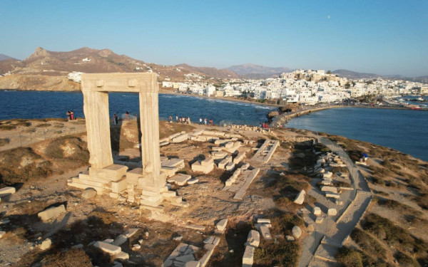 Νάξος, η βασίλισσα της Ευρώπης: Πρώτη στα καλύτερα νησιά του Conde Nast Traveller Νάξος, η βασίλισσα της Ευρώπης: Πρώτη στα καλύτερα νησιά του Conde Nast Traveller