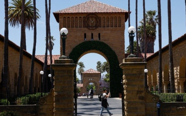 ΗΠΑ: Κατάργηση περισσότερων από 360 θέσεων εργασίας στο πανεπιστήμιο Stanford