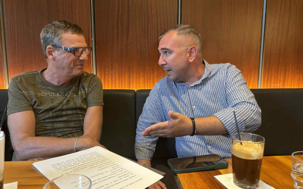 Πρωινός καφές με τον υποδιοικητή της ΔΥΠΑ Βασίλη Γεωργιάδη (βίντεο)