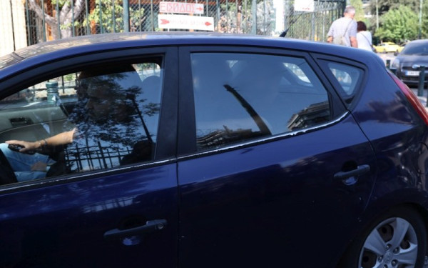 Δολοφονία στο Χαλάνδρι - Σε αμόκ ο 28χρονος δολοφόνος: Έσπασε τη λάμα του πρώτου μαχαιριού και έβγαλε δεύτερο