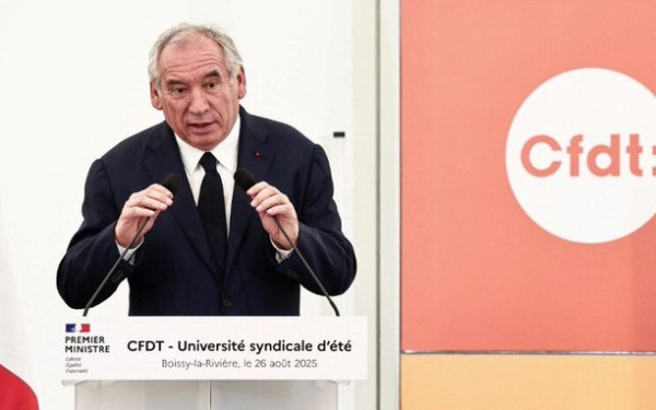 Πολιτική κρίση στη Γαλλία: Σε υψηλό 4μήνου τα spreads των γαλλικών ομολόγων