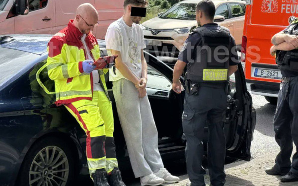 Αυτοκίνητο έπεσε πάνω σε ανθρώπους στο Βερολίνο - Παιδιά ανάμεσα στους τραυματίες