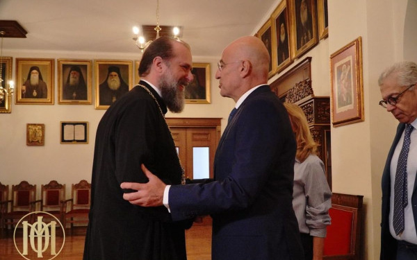 Θεσσαλονίκη: Επίσκεψη Δένδια στη Μητρόπολη - Συναντήθηκε με τον Φιλόθεο