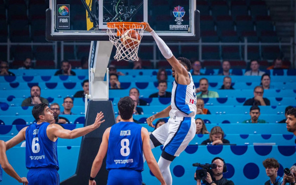 Ευρωμπάσκετ: Ο «εξωγήινος» Γιάννης και η μάχη χωρίς αύριο με τη σπουδαία Λιθουανία
