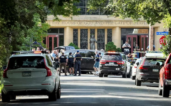 ΗΠΑ-Μακελειό στη Μινεάπολη: Δύο μαθητές νεκροί και 17 τραυματίες σε καθολικό σχολείο από πυρά 23χρονου - Το προφίλ του δράστη