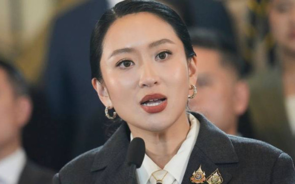 Πολιτική κρίση στην Ταϊλάνδη: Η καθαιρεθείσα πρωθυπουργός λέει ότι ενήργησε «προς το συμφέρον της χώρας»