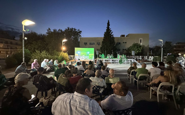 Τα 51 χρόνια του ΠΑΣΟΚ γιόρτασαν στην Τούμπα Θεσσαλονίκης (Φωτ., Βίντεο)