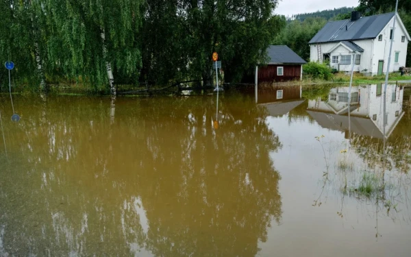 Σουηδία: Πρωτοφανείς πλημμύρες από την σφοδρή βροχόπτωση στα βορειοανατολικά της χώρας
