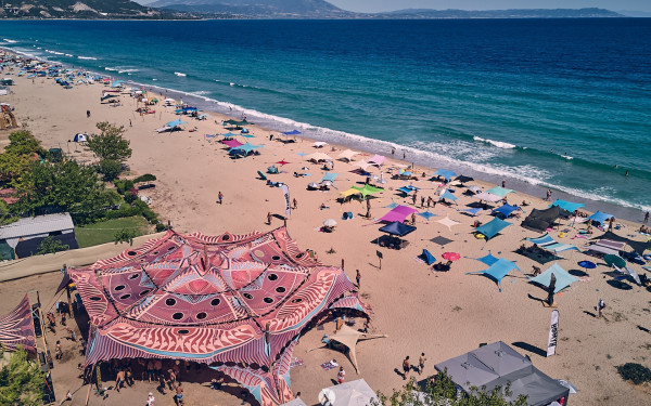 Ασπροβάλτα: Ένα φεστιβάλ για τη μουσική, την οικολογία και τον πολιτισμό ήρθε για να μείνει - Ένας μουσικός τουριστικός προορισμός