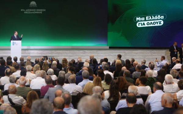 Εκλογές, νέτα σκέτα, ζήτησε από τη ΔΕΘ ο Νίκος Ανδρουλάκης