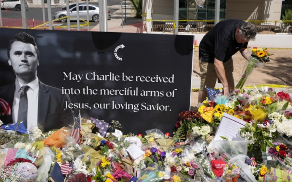 ΗΠΑ: Συνεχίζεται το ανθρωποκυνηγητό για τον δολοφόνο του Τσάρλι Κερκ – Νέα ντοκουμέντα από το FBI και αμοιβή 100.000 δολαρίων (βίντεο)