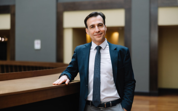 Κίνημα Δημοκρατίας - Μ. Χουρδάκης: «Φτάνει πια ο εμπαιγμός - Όχι σε όργανα-βιτρίνα, ναι στη φωνή της Θεσσαλονίκης»