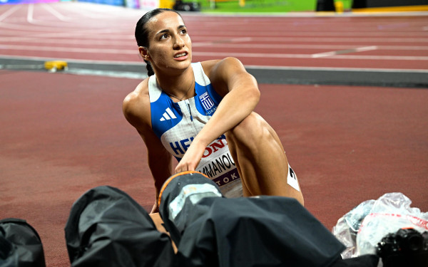 Παγκόσμιο πρωτάθλημα στίβου: Εκτός τελικού στα 200 μέτρα η Εμμανουηλίδου (βίντεο) Παγκόσμιο πρωτάθλημα στίβου: Εκτός τελικού στα 200 μέτρα η Εμμανουηλίδου (βίντεο)