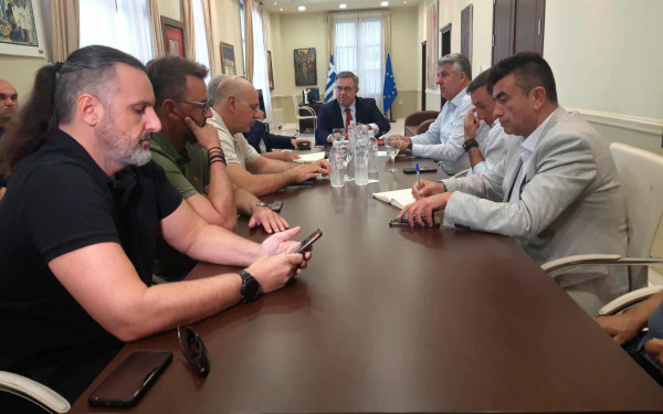 Αλεξανδρούπολη: Παρεμβάσεις για την καθαριότητα στον δρόμο που οδηγεί στον Συνοριακό Σταθμό Κήπων