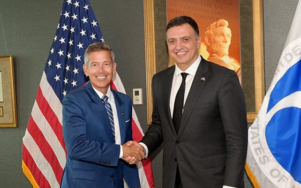 Β. Κικίλιας: Συναντήθηκε με τον υπουργό Μεταφορών των ΗΠΑ, Σ. Ντάφι - Με ποιους ακόμα βρέθηκε