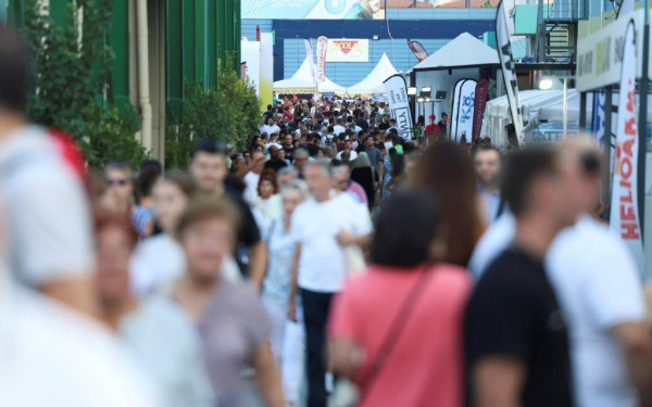 Δημοσκόπηση Alco: Εγκληματικότητα, εθνική άμυνα και Αλέξη Τσίπρα αξιολογούν οι πολίτες