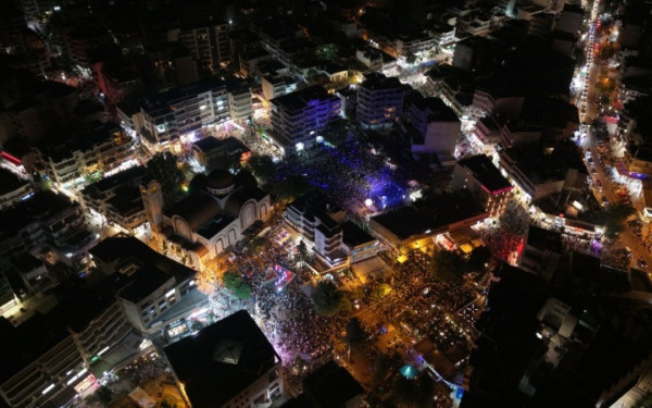 Θεσσαλονίκη: Ρεκόρ συμμετοχής και εντυπωσιακή διοργάνωση στη 3η Λευκή Νύχτα Ευόσμου – Πάνω από 80.000 επισκέπτες πλημμύρισαν την πόλη