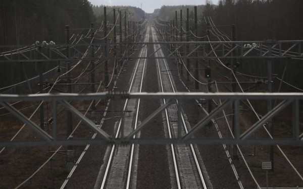 Κόντρα για την αμαξοστοιχία που μπήκε σε λάθος γραμμή: Αλληλοδιαψεύδονται Σιδηρόδρομοι Ελλάδος και Hellenic Train