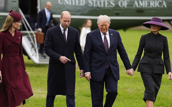 Ντόναλντ Τραμπ: Στο κάστρο του Ουίνδσορ με τιμές τον υποδέχτηκαν Ουίλιαμ και Κέιτ