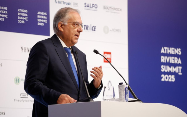 Τ. Θεοδωρικάκος: «Στόχος να πέσουν οι τιμές σε 1.000 βασικά προϊόντα – Συνεχίζουμε τη μάχη κατά της ακρίβειας» (βίντεο)