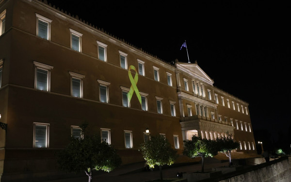 Η Βουλή τίμησε τη μάχη κατά του παιδικού και εφηβικού καρκίνου