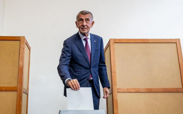 Τσεχία: Πρωτιά για το κόμμα του δισεκατομμυριούχου και πρώην πρωθυπουργού Αντρέι Μπάμπις στις εκλογές