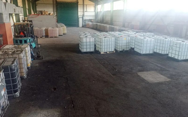 Θεσσαλονίκη: Εξαρθρώθηκε εγκληματική οργάνωση για διακίνηση αιθυλικής αλκοόλης για «ποτά μπόμπες» (βίντεο)