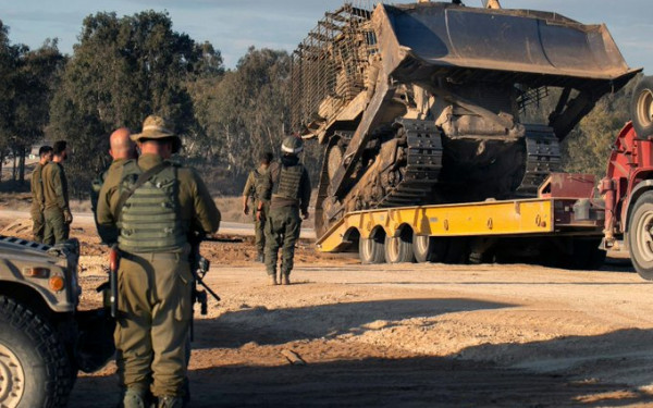 Ολλανδία: Tο μεγαλύτερο συνταξιοδοτικό ταμείο της χώρας πούλησε το μερίδιό του στον αμερικανικό όμιλο Caterpillar Ολλανδία: Tο μεγαλύτερο συνταξιοδοτικό ταμείο της χώρας πούλησε το μερίδιό του στον αμερικανικό όμιλο Caterpillar