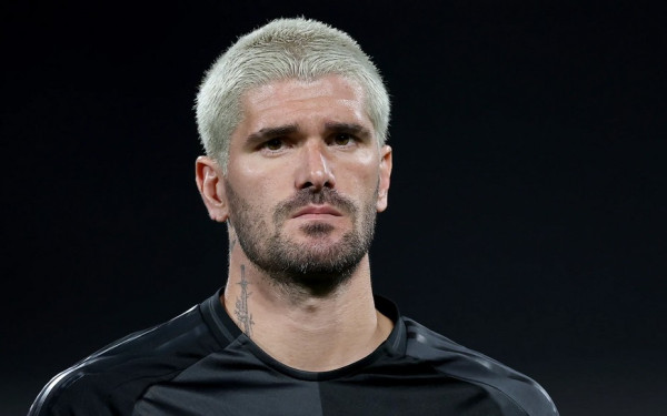 MLS: Το απροκάλυπτο θέατρο του Ντε Πολ που επέσυρε ποινή (βίντεο)