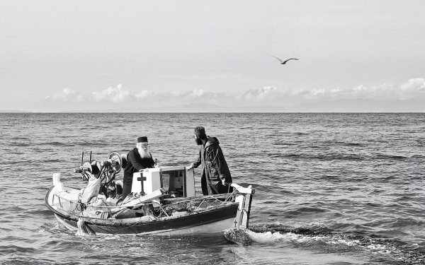 Στη Σιωπή του Άθω