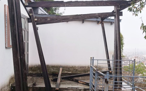 Θεσσαλονίκη: Βανδάλισαν τα γραφεία της ΕΔΟΜΑΚ στις Συκιές