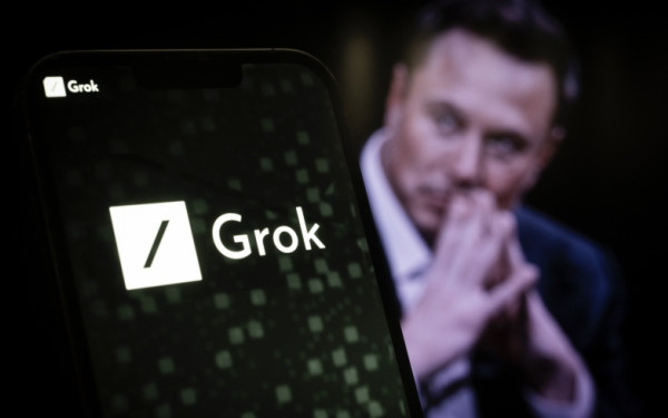 O Ίλον Μασκ δημιουργεί τη δική του «Wikipedia» – Ονομάζεται Grokipedia