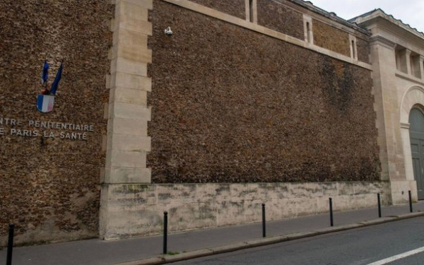 Νικολά Σαρκοζί: Αυτή είναι η φυλακή και το κελί του σε «VIP» πτέρυγα - Ντουζ, τηλέφωνο και τηλεόραση