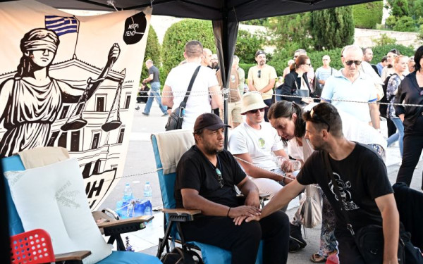 Φλωρίδης: Σύντομα η εισαγγελική απόφαση για την εκταφή της σορού του γιου του κ. Ρούτσι