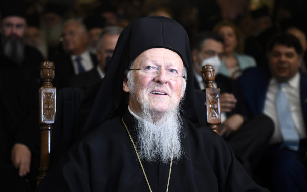 Θεσσαλονίκη: Επίσκεψη του Πατριάρχη Βαρθολομαίου στην «Εθελοντική Διακονία Αστέγων»