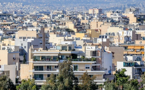 Ελληνοαμερικανικό Εμπορικό Επιμελητήριο: Πρώιμες ενδείξεις πίεσης σε ορισμένες κατηγορίες ακινήτων