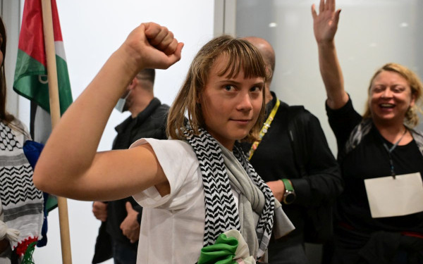 Γκ. Τούνμπεργκ από «Ελ. Βενιζέλος»: Το θέμα δεν είναι η κακομεταχείρισή μας από το Ισραήλ, αλλά ότι αυτό κλιμακώνει τη γενοκτονία στη Γάζα