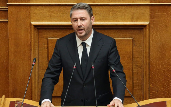 Ν. Ανδρουλάκης: «Να μας πουν ο Πρωθυπουργός και η κα. Μπακογιάννη, είναι τελικά κουμπάροι με τον Ξυλούρη ή όχι;»